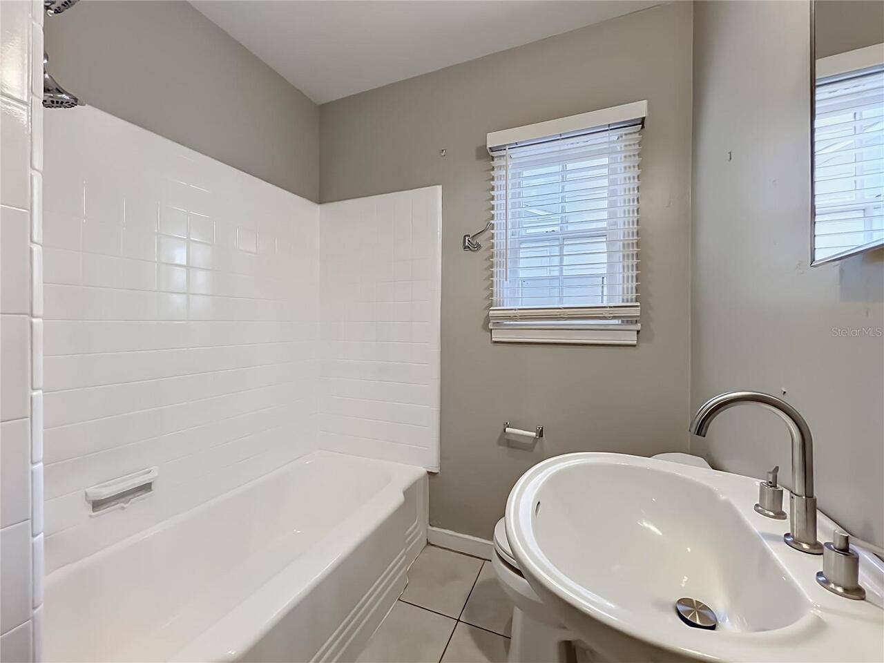 Listing Photo 28