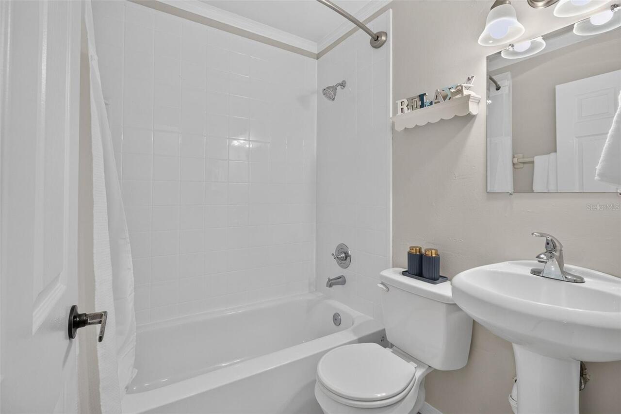 Listing Photo 16