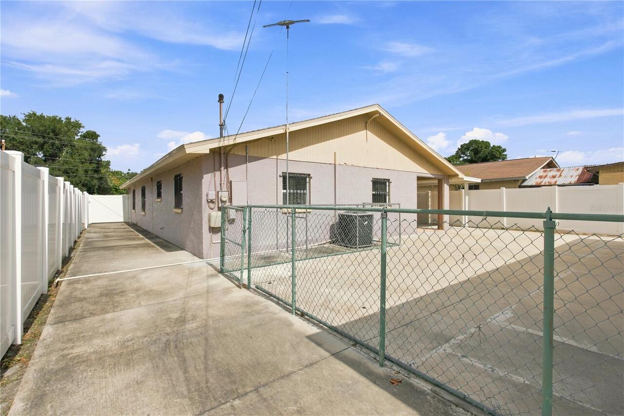 Listing Photo 22