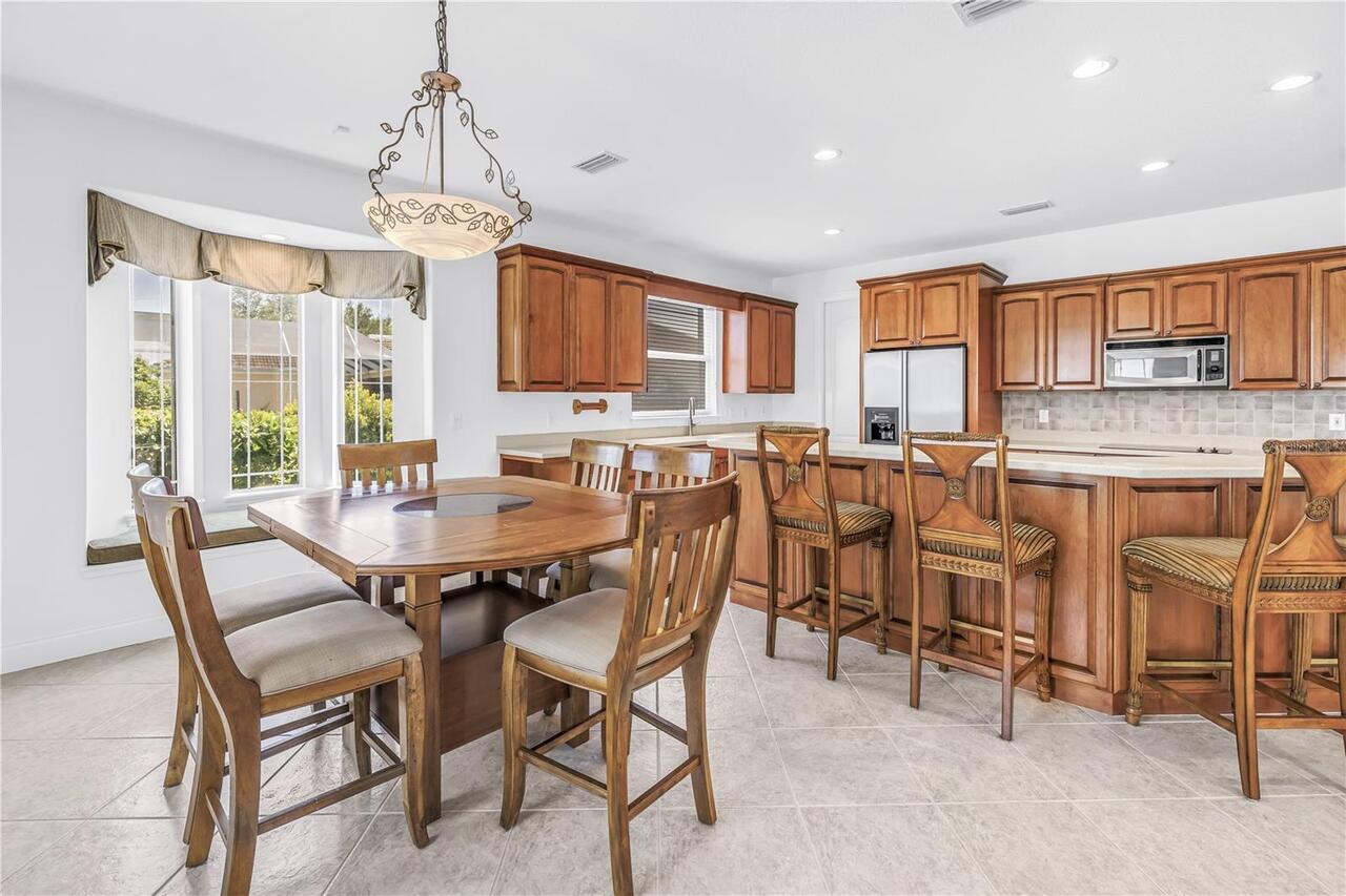 Listing Photo 8