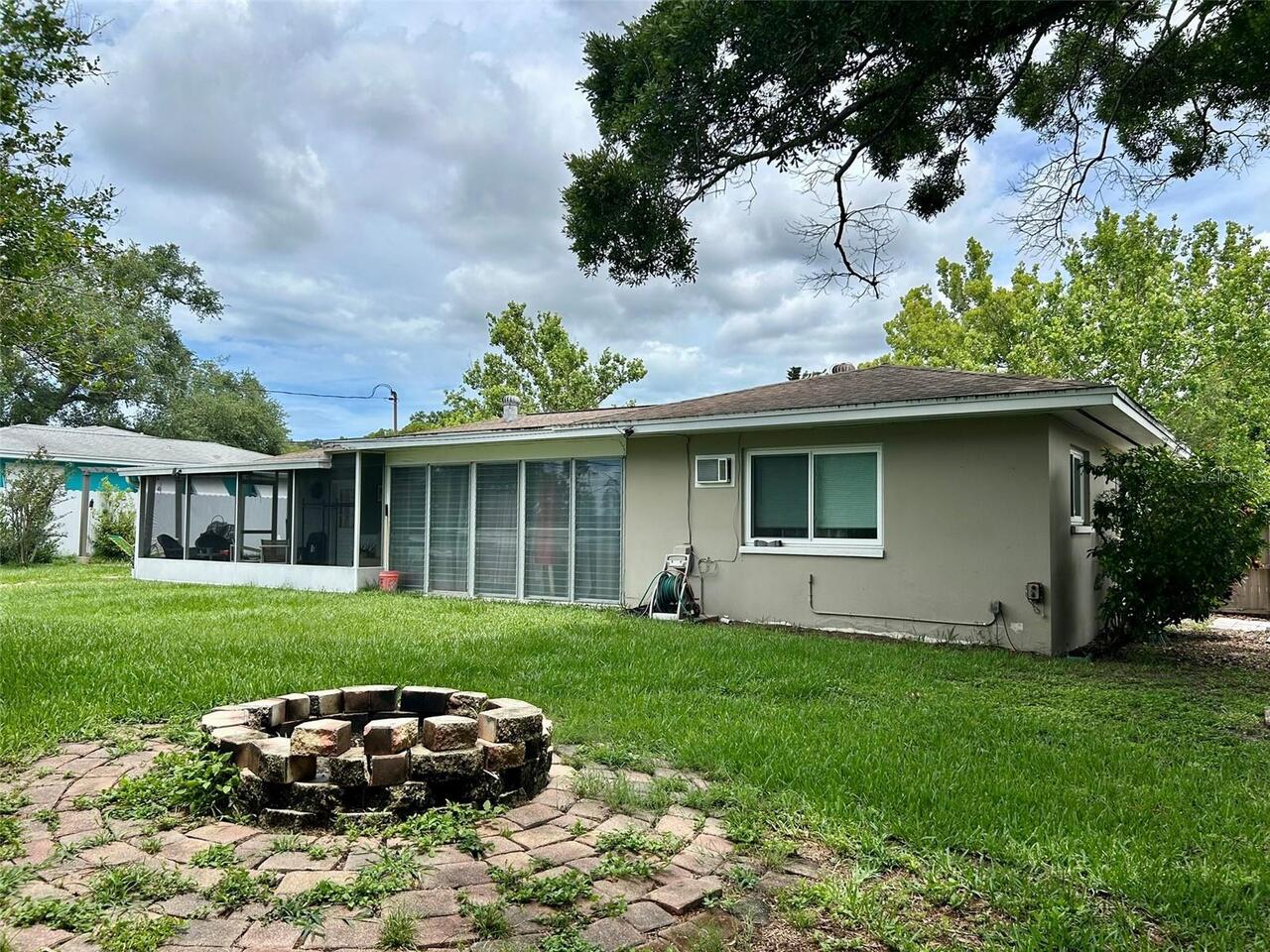 Listing Photo 16
