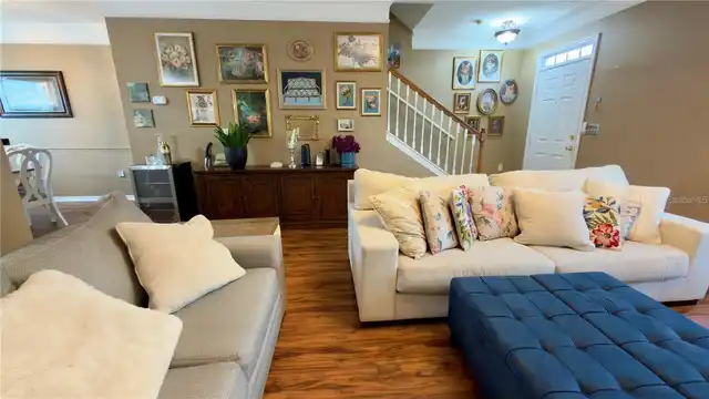 Listing Photo 8
