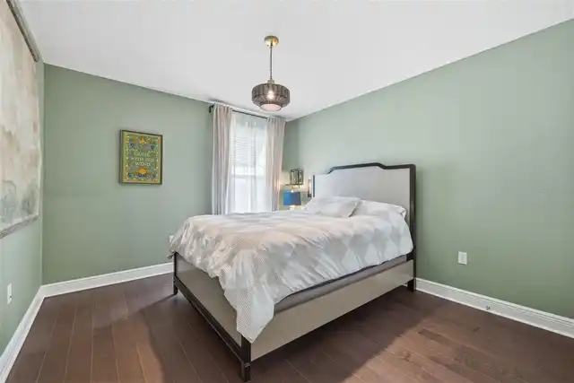 Listing Photo 28