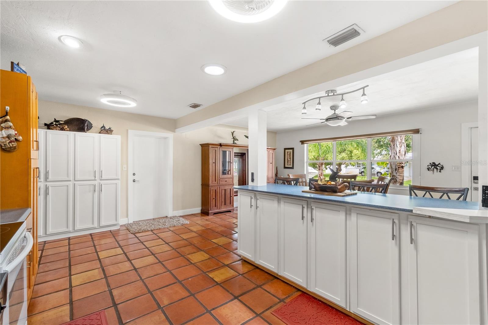 Listing Photo 16