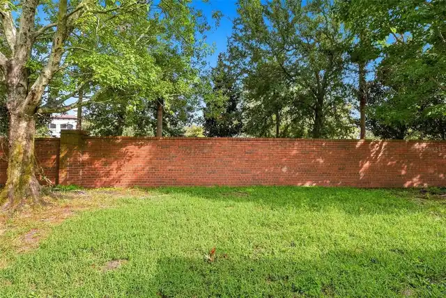 Listing Photo 37