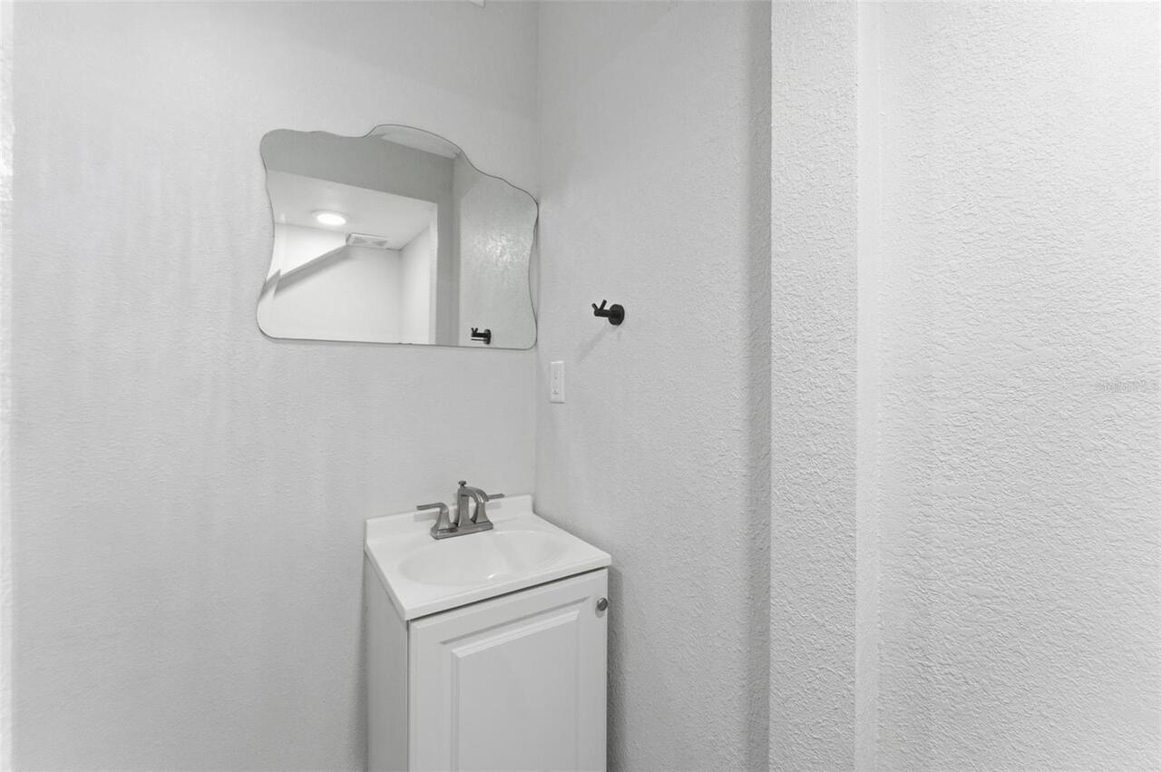 Listing Photo 33