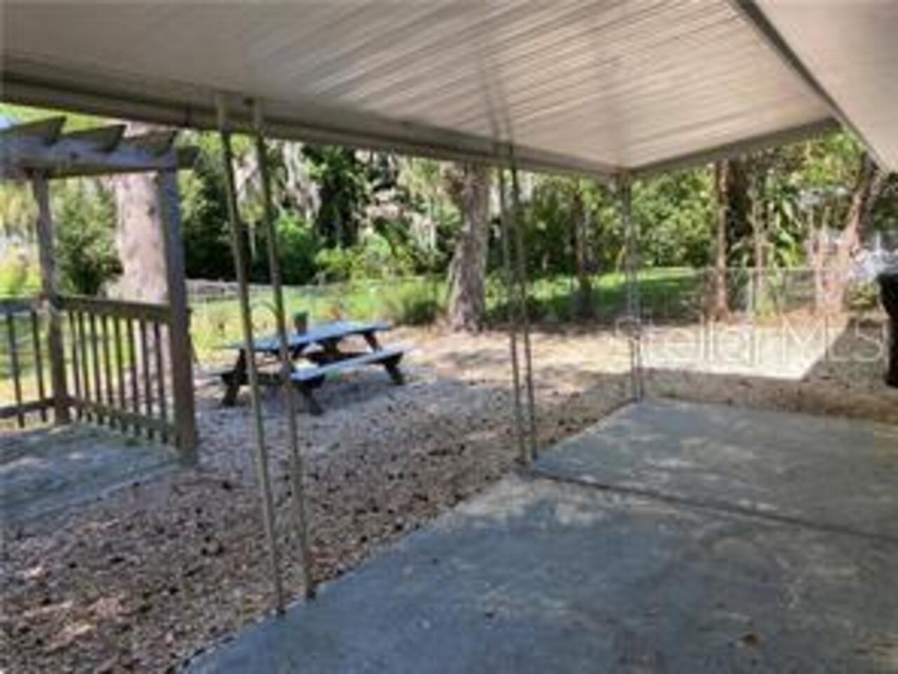 Listing Photo 6