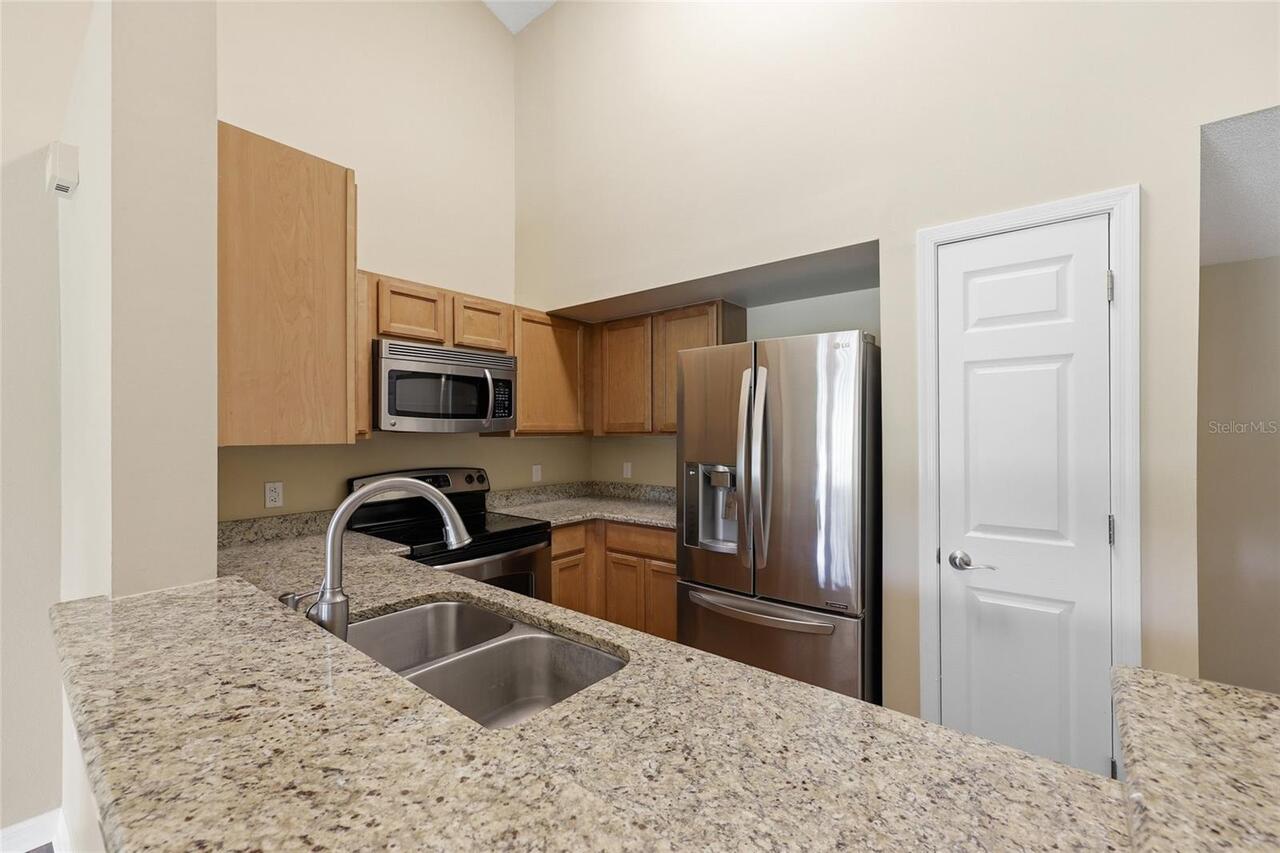 Listing Photo 10