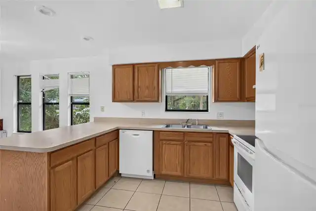Listing Photo 13