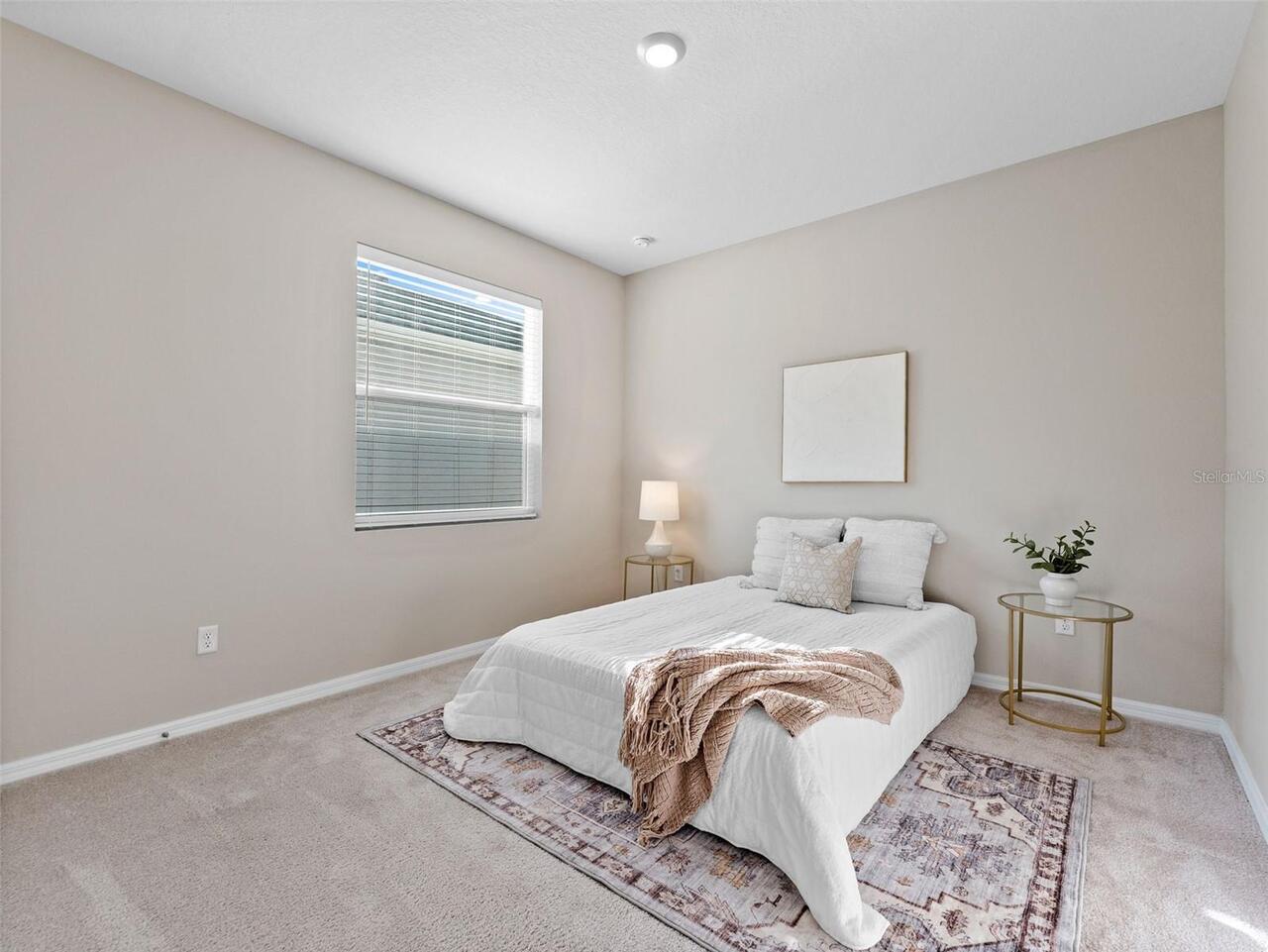 Listing Photo 14