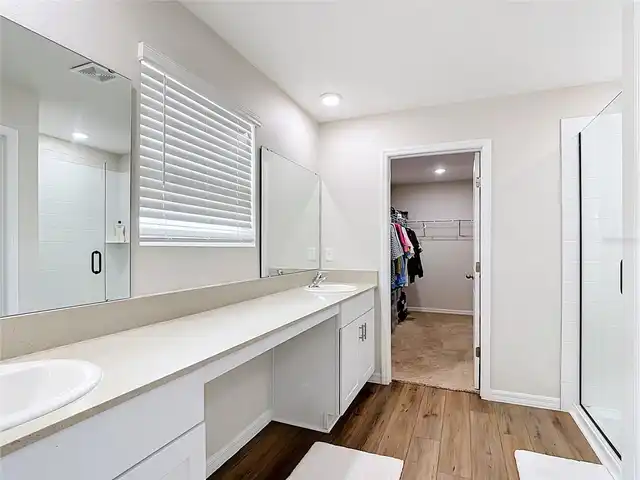 Listing Photo 25