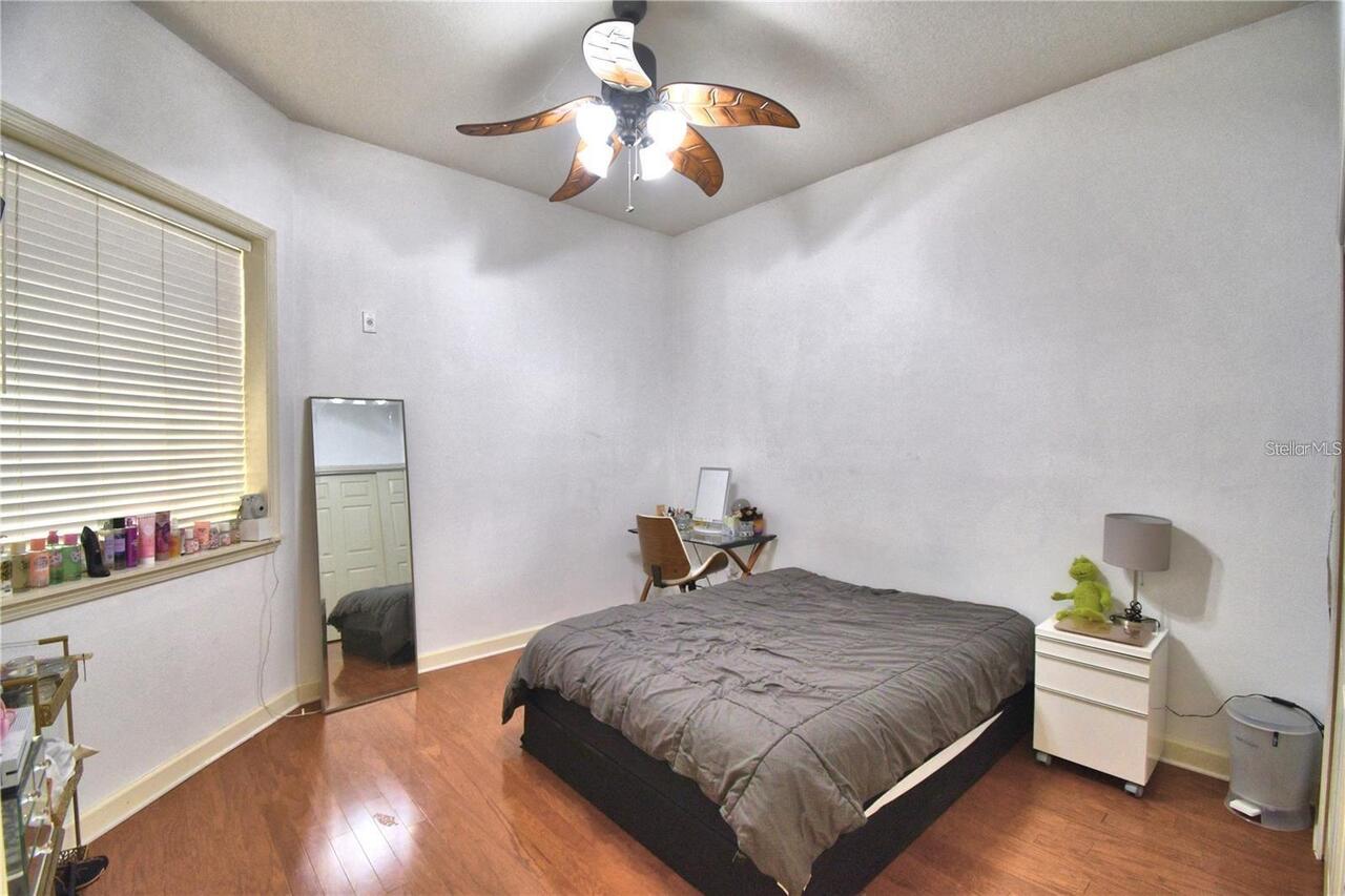 Listing Photo 10
