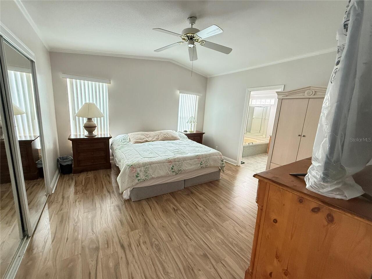 Listing Photo 14