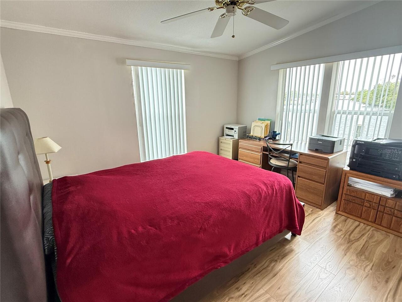 Listing Photo 17
