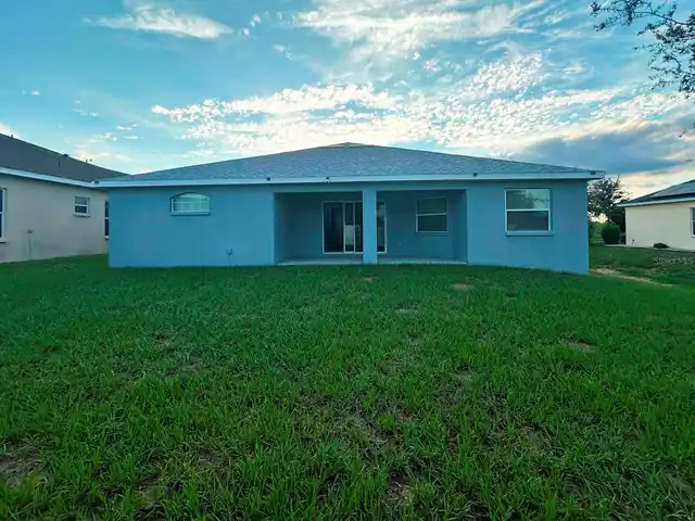 Listing Photo 17