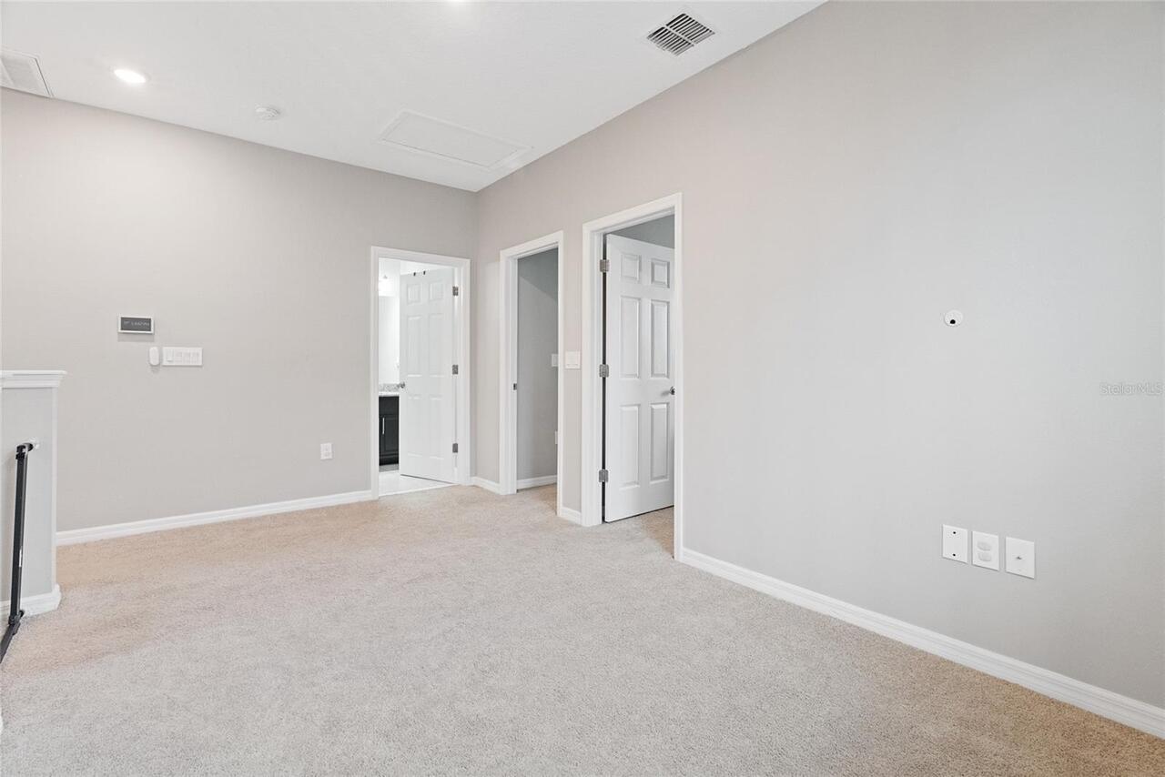 Listing Photo 33