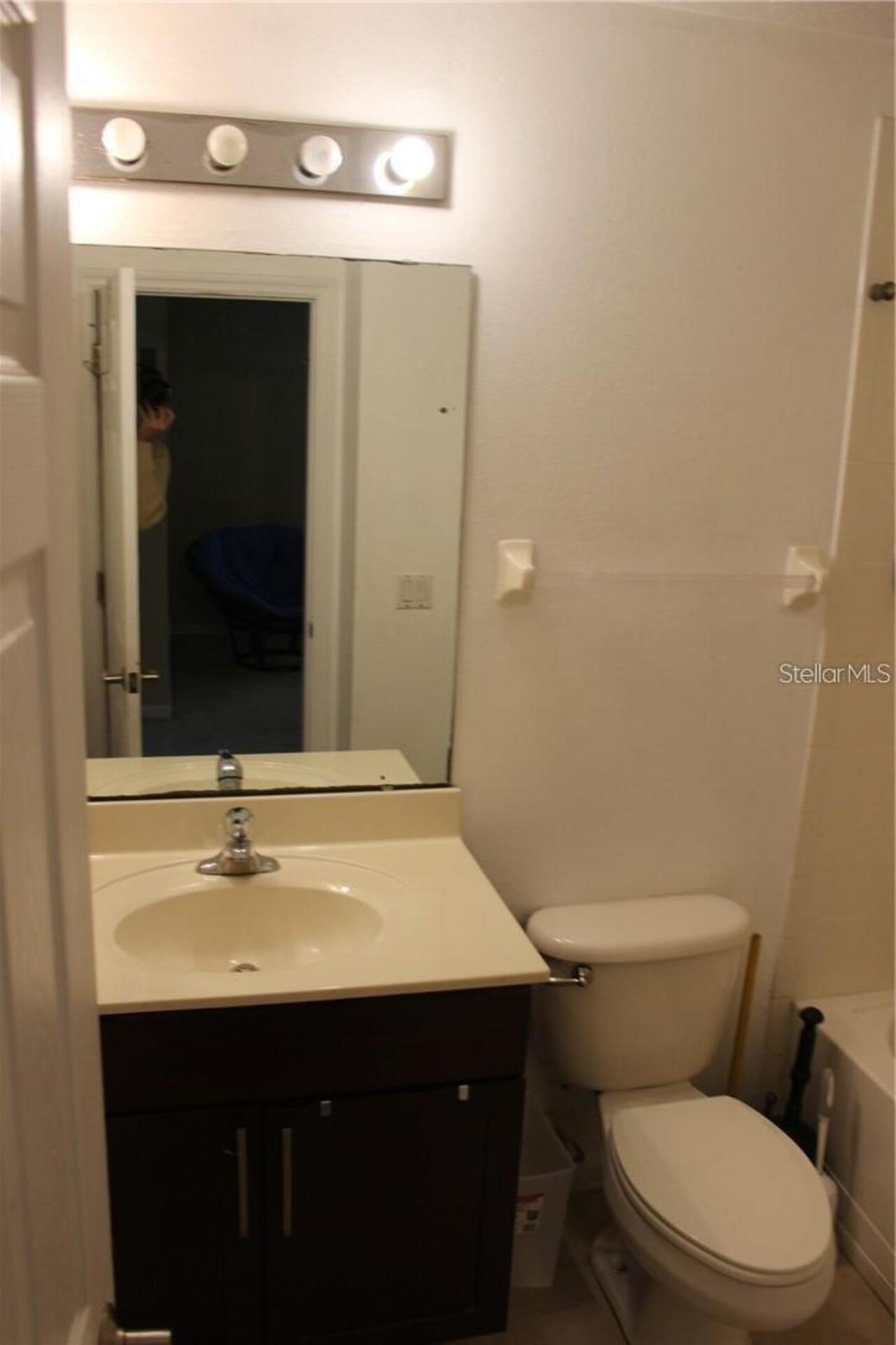 Listing Photo 12