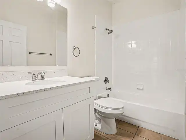 Listing Photo 13
