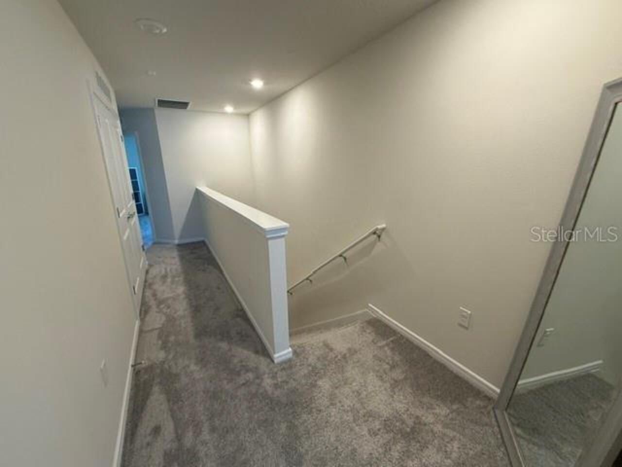 Listing Photo 12