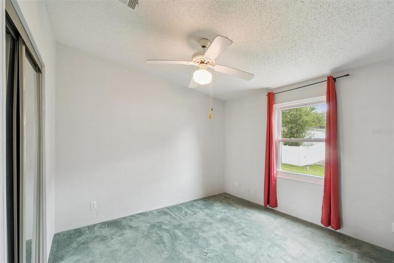 Listing Photo 14