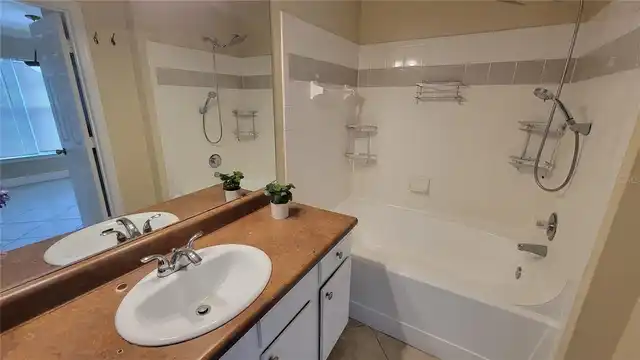 Listing Photo 19