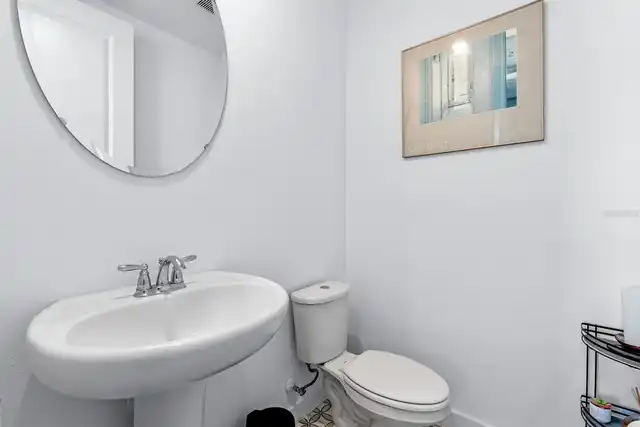 Listing Photo 33