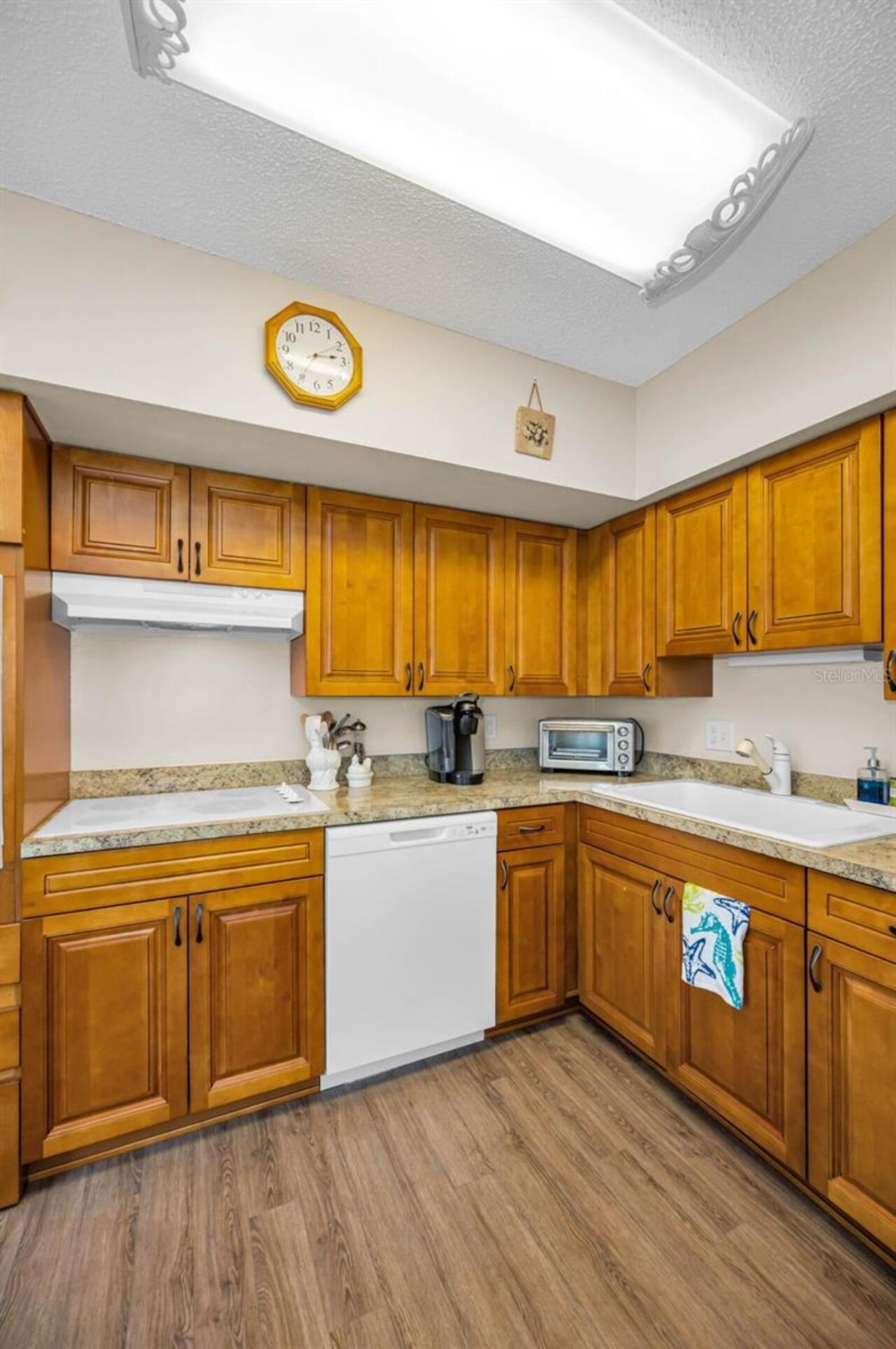 Listing Photo 19