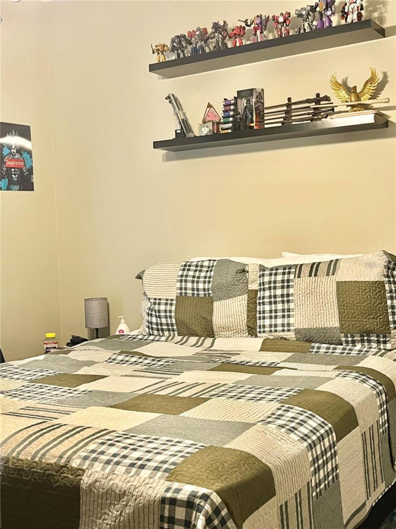 Listing Photo 17