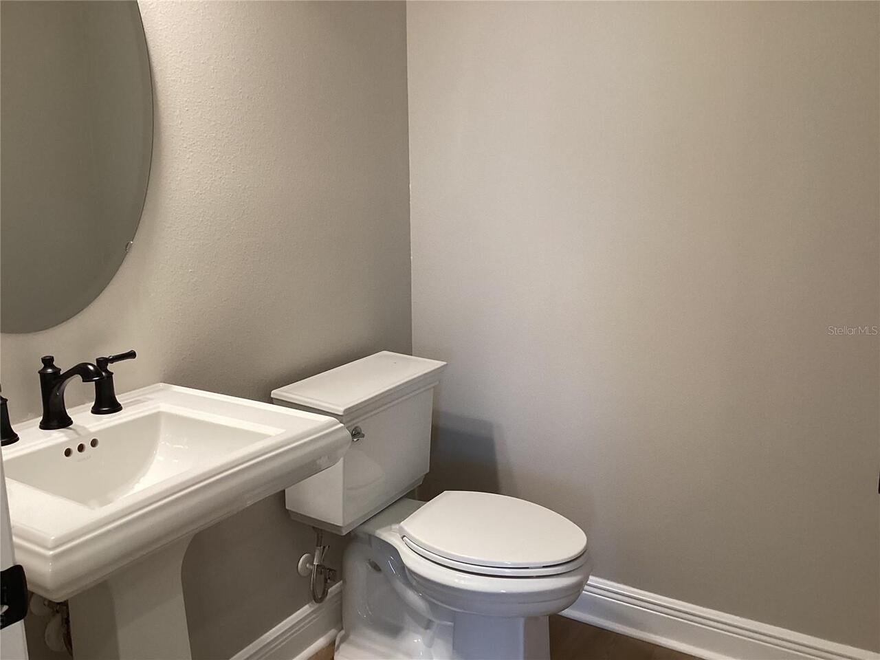 Listing Photo 10