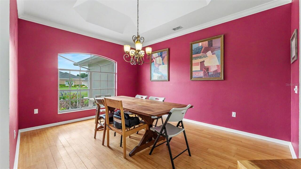 Listing Photo 8