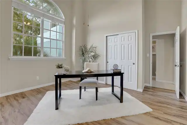 Listing Photo 8