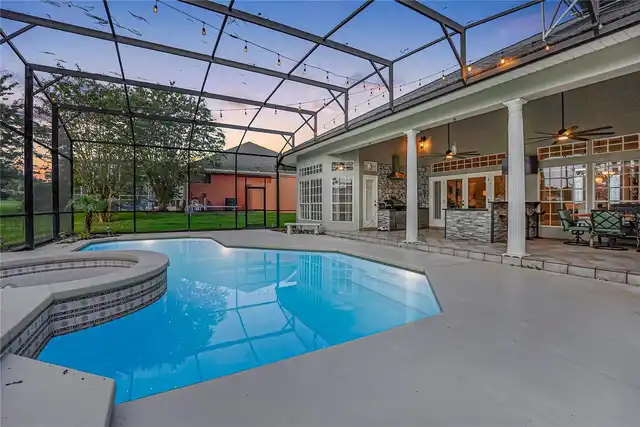 Listing Photo 18