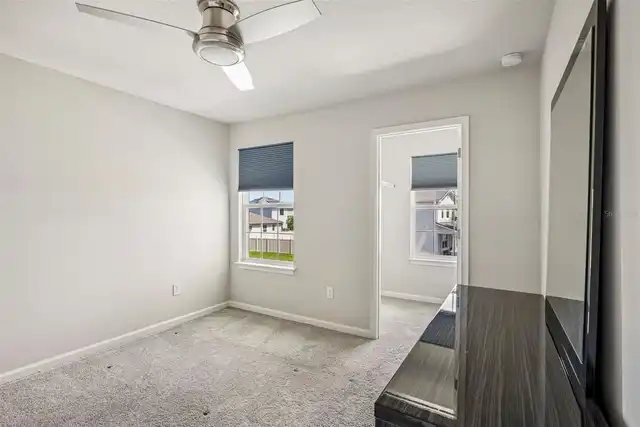 Listing Photo 14