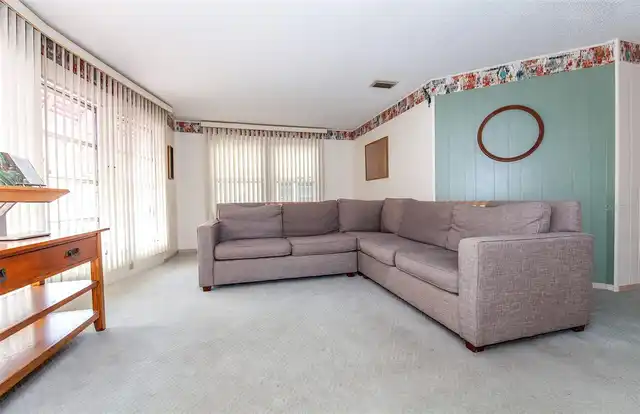 Listing Photo 13