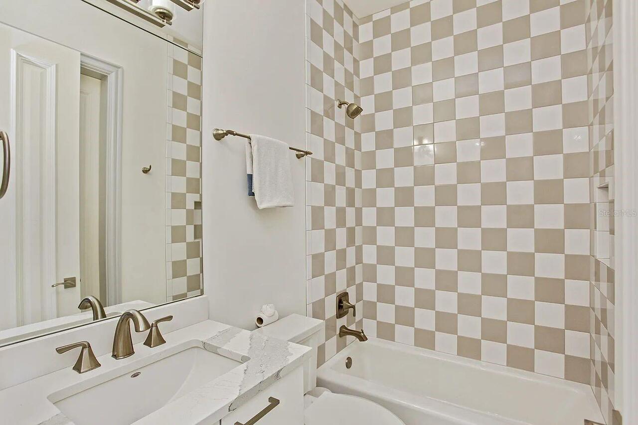 Listing Photo 30
