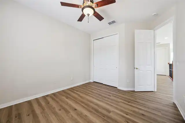 Listing Photo 19