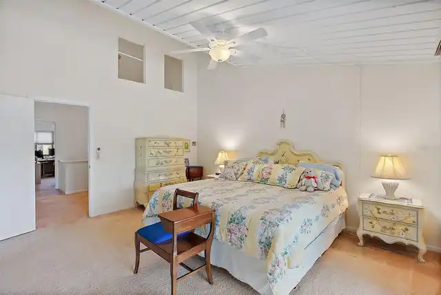 Listing Photo 21