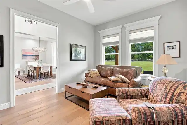 Listing Photo 18