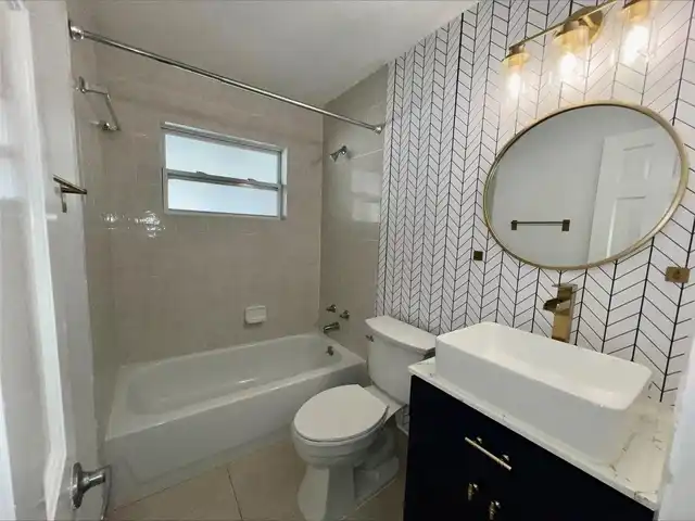 Listing Photo 6