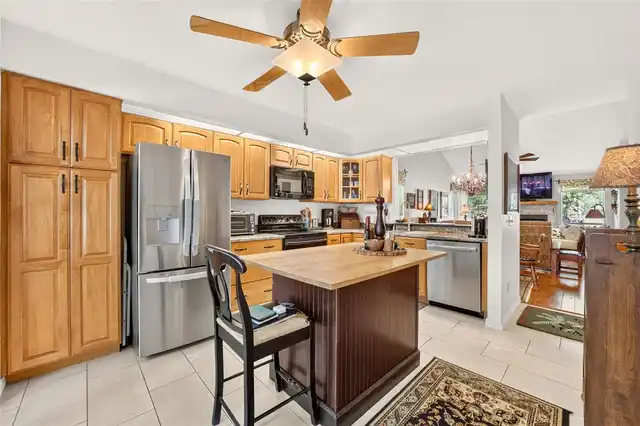 Listing Photo 19