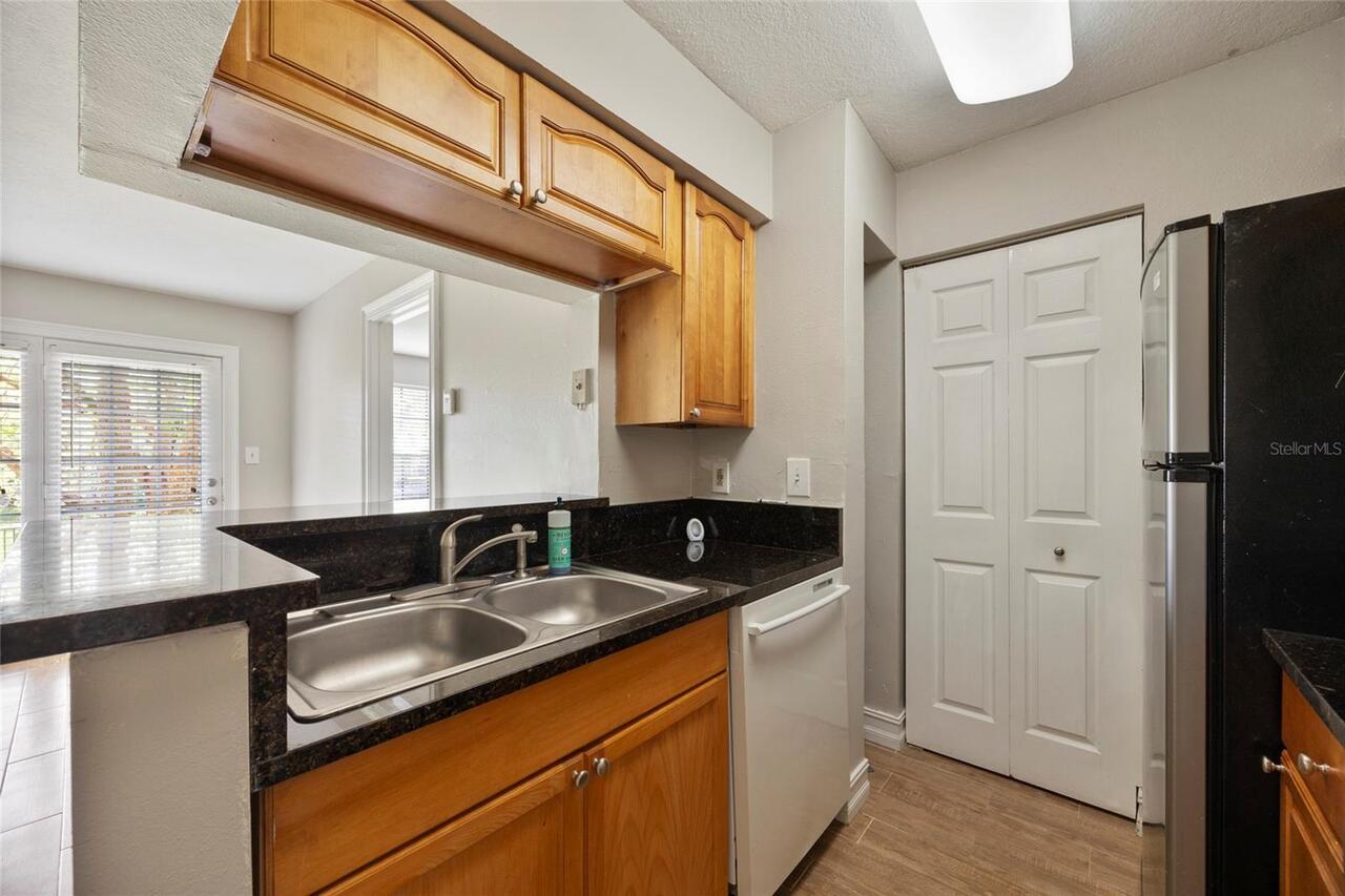 Listing Photo 6