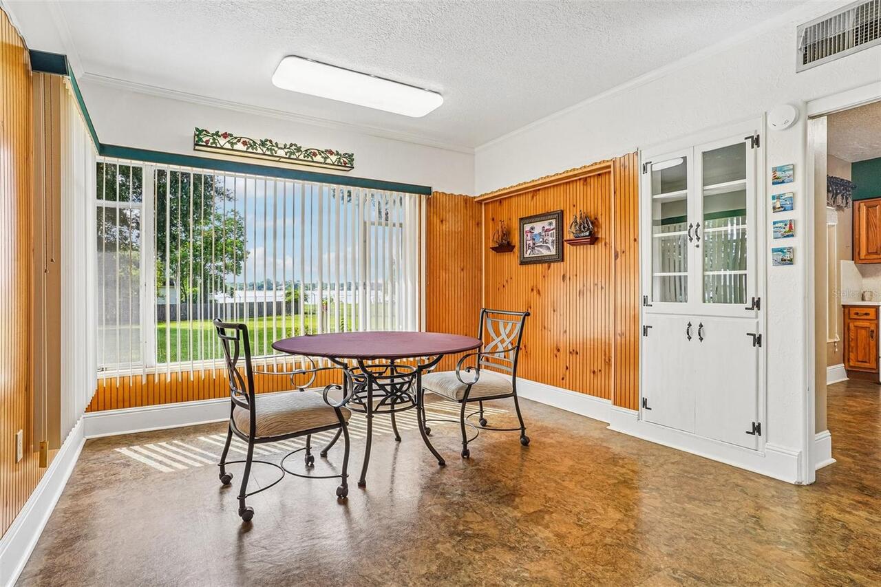 Listing Photo 14