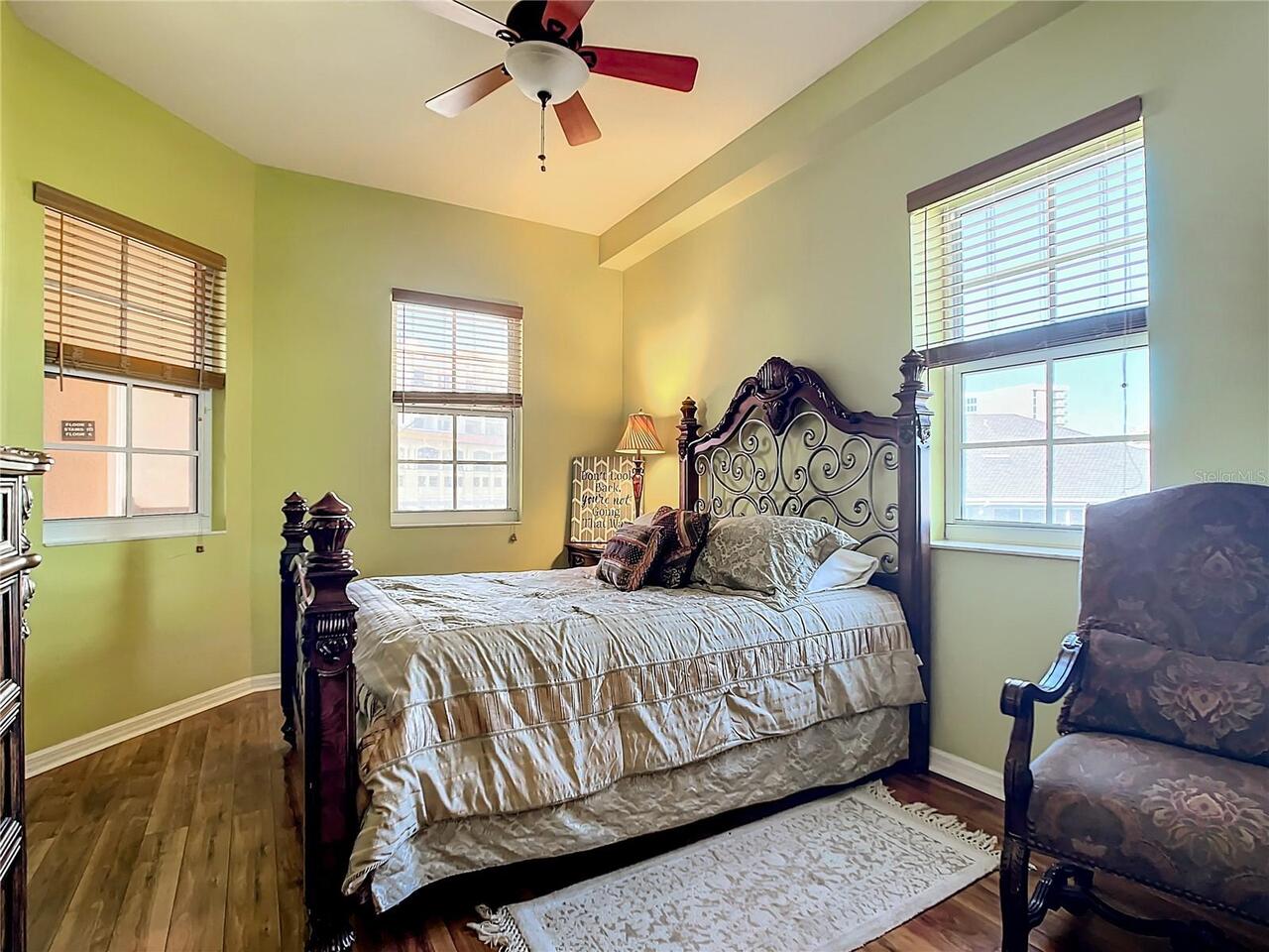 Listing Photo 34