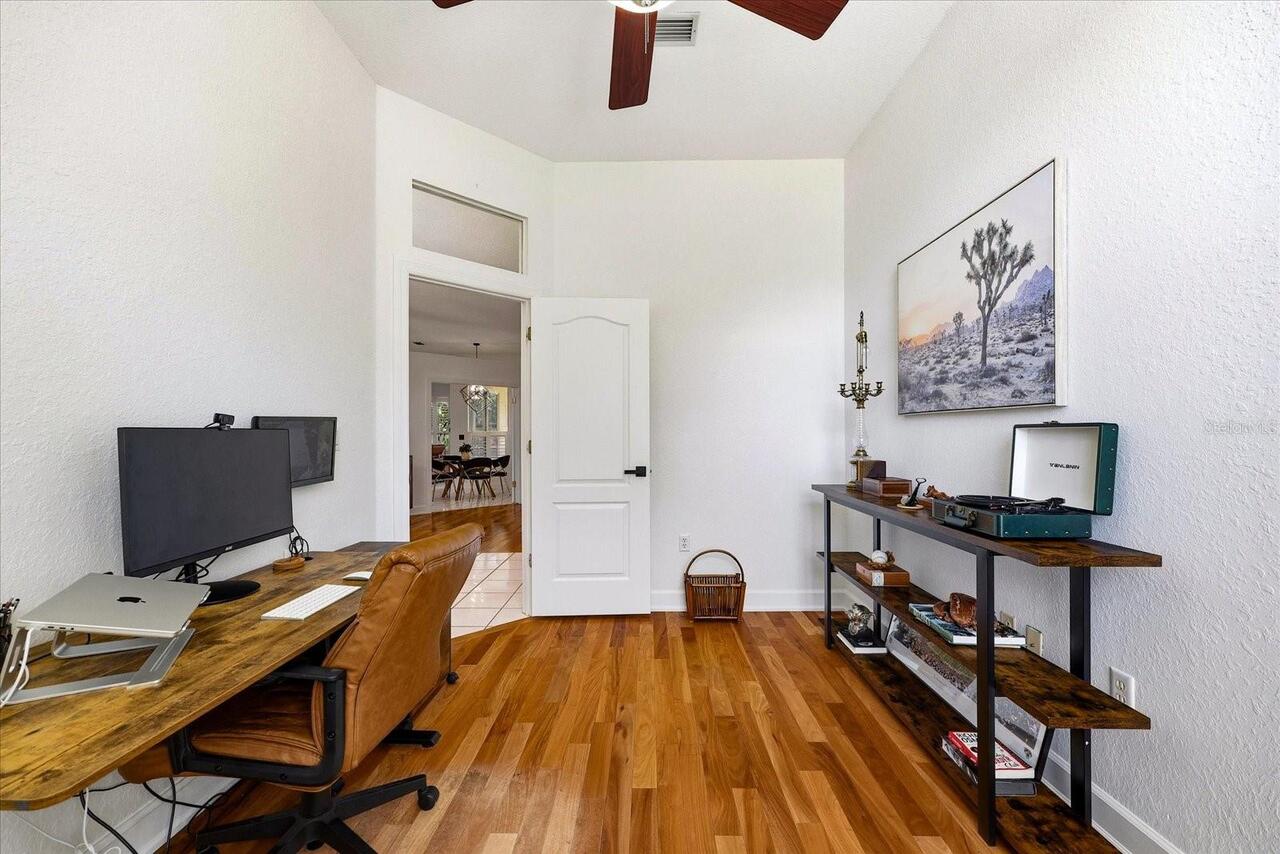 Listing Photo 32