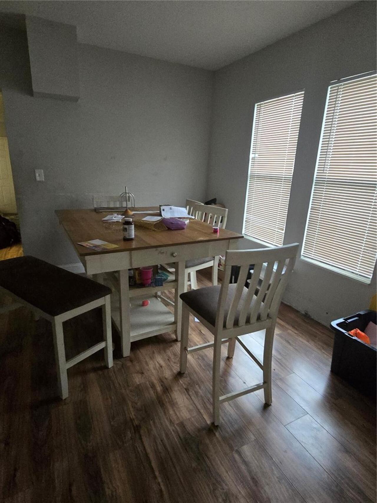 Listing Photo 10