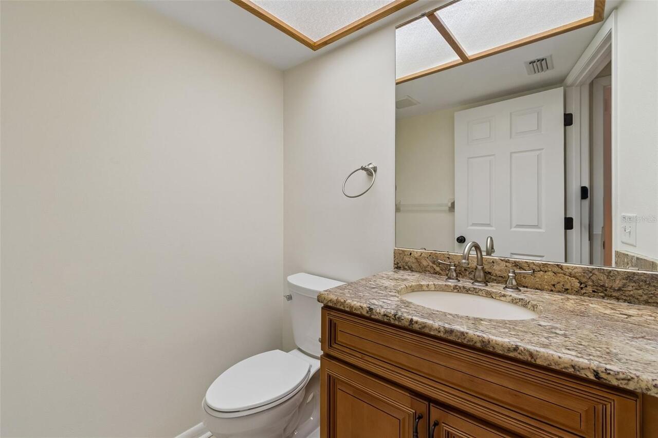 Listing Photo 16