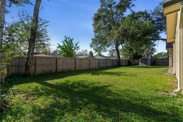 Listing Photo 19