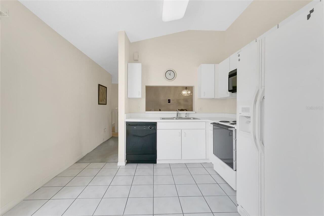 Listing Photo 7