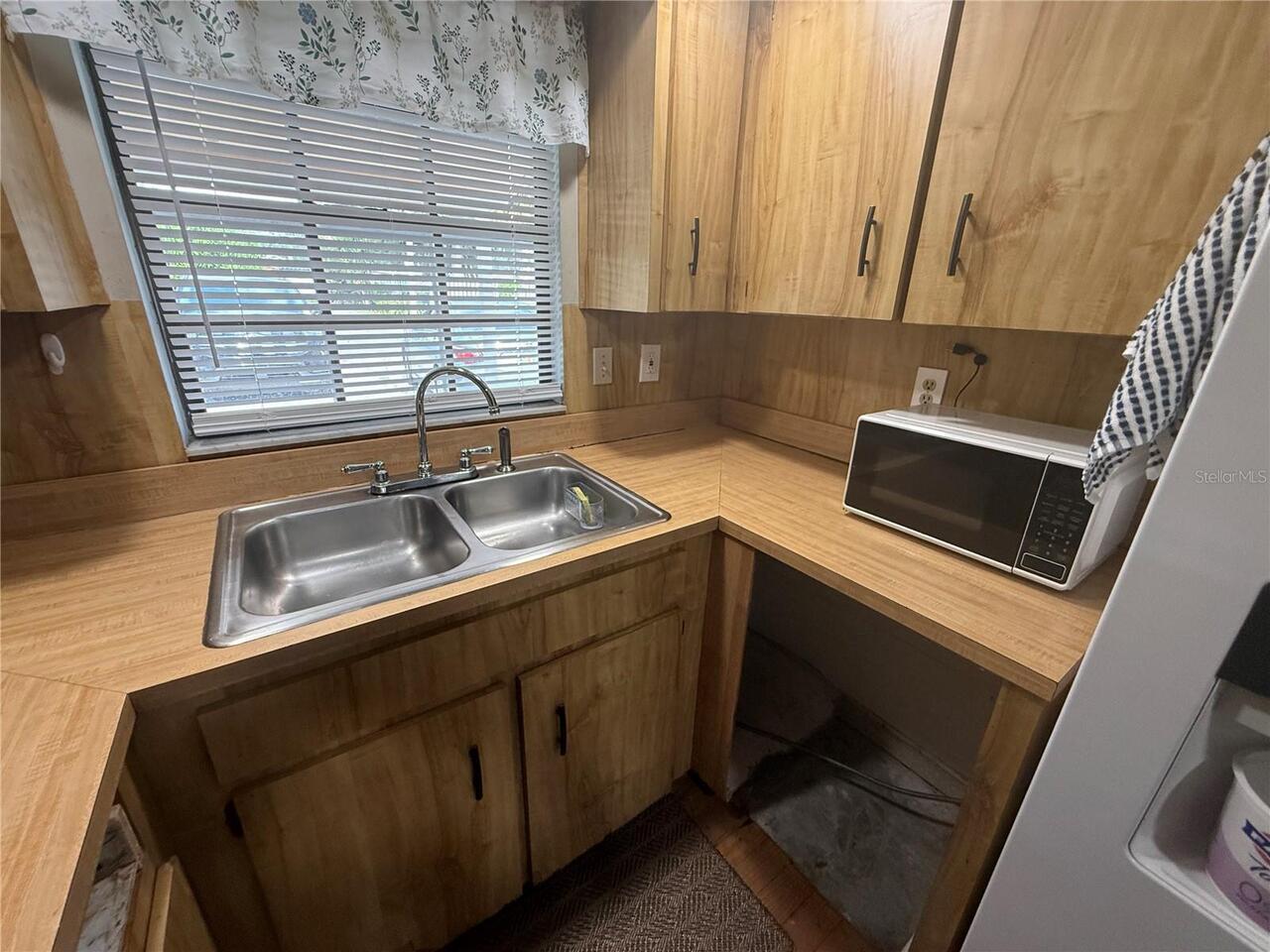 Listing Photo 11
