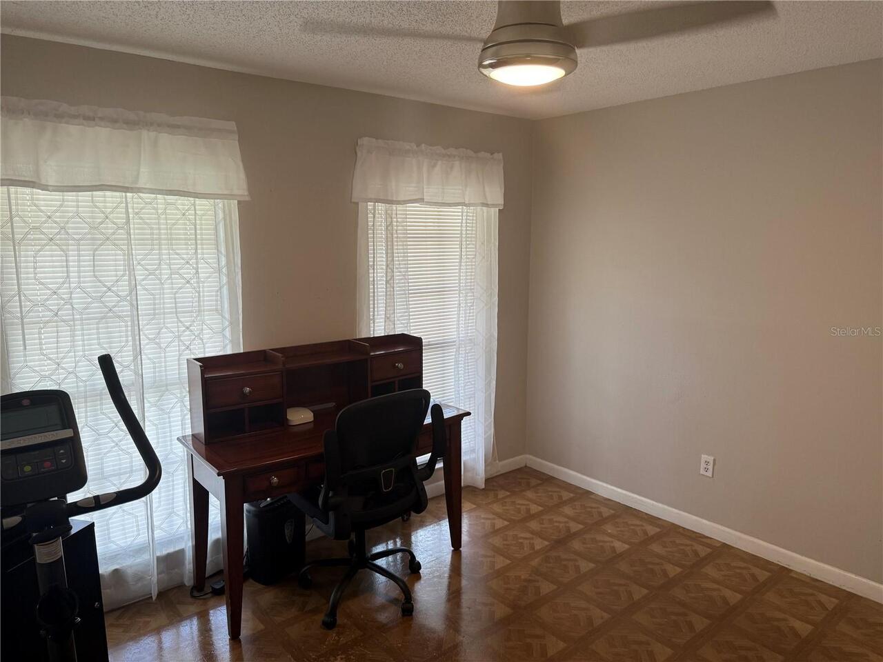 Listing Photo 23